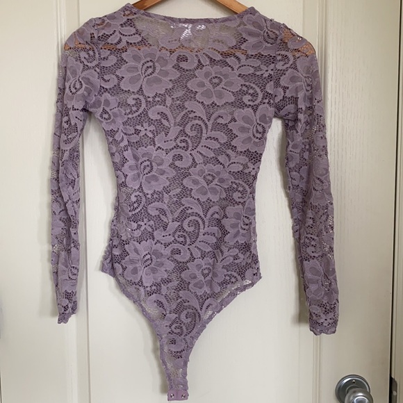 Beautiful lavender bodysuit!! - Picture 2 of 2